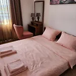 公寓 Uchvatny Vyhled Na 阿赫洛伊