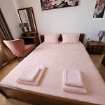 Uchvatny Vyhled Na * 阿赫洛伊