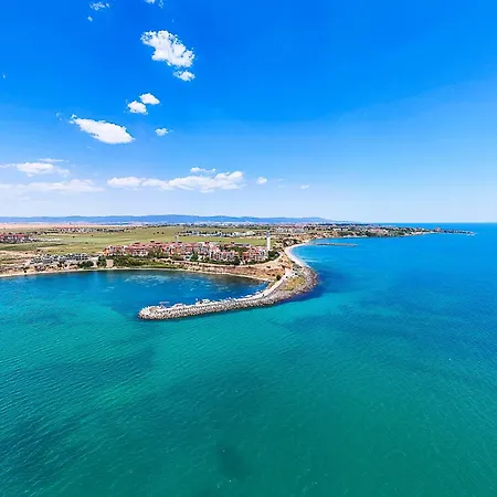 Uchvatny Vyhled Na * アヘロイ