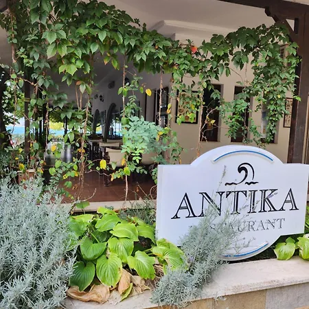 Uchvatny Vyhled Na アパート *