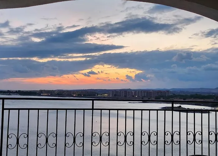 Uchvatny Vyhled Na Апартамент