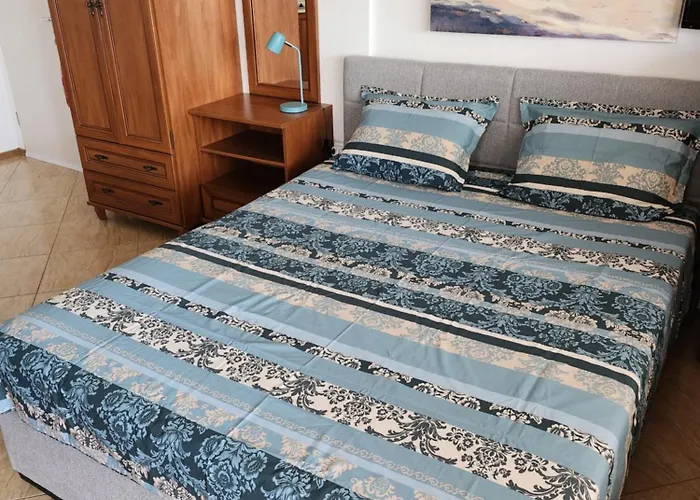 Uchvatny Vyhled Na Апартамент *