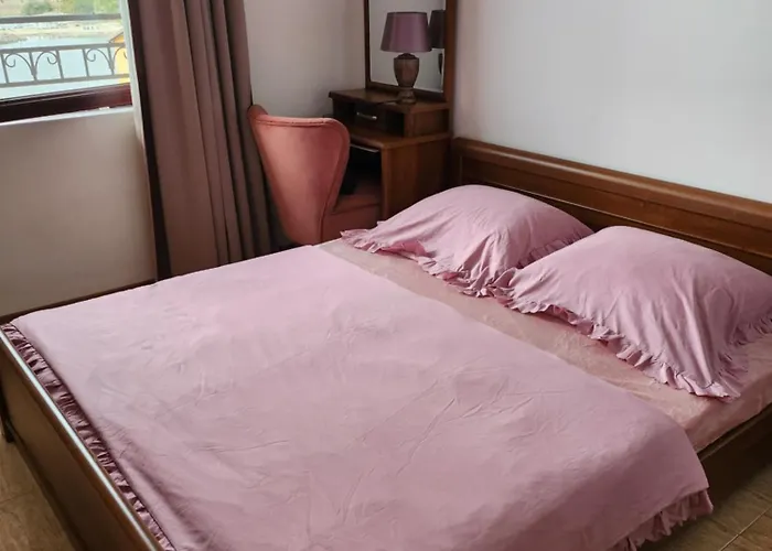 Uchvatny Vyhled Na Апартамент *